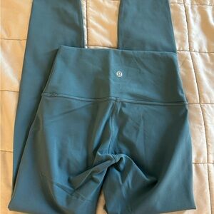 Lululemon size 2 leggings great condition.